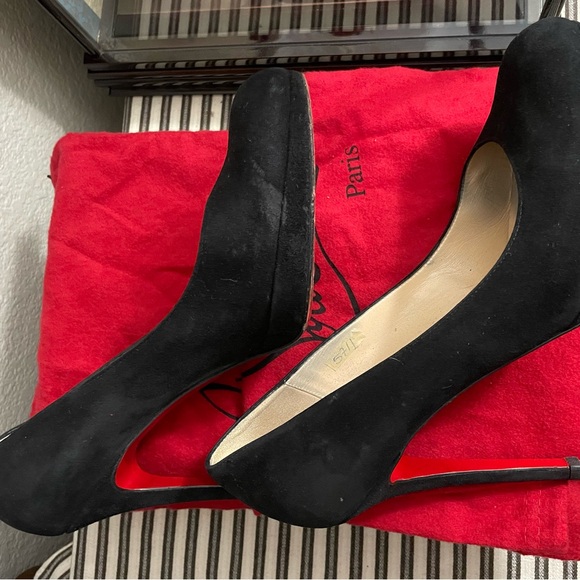 Christian Louboutin, used with dust shoe bags. Size 40.5 - Picture 3 of 5